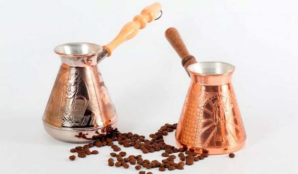قهوه جوش مسی دسته چوبی با طراحی خوش دست و کاربردی